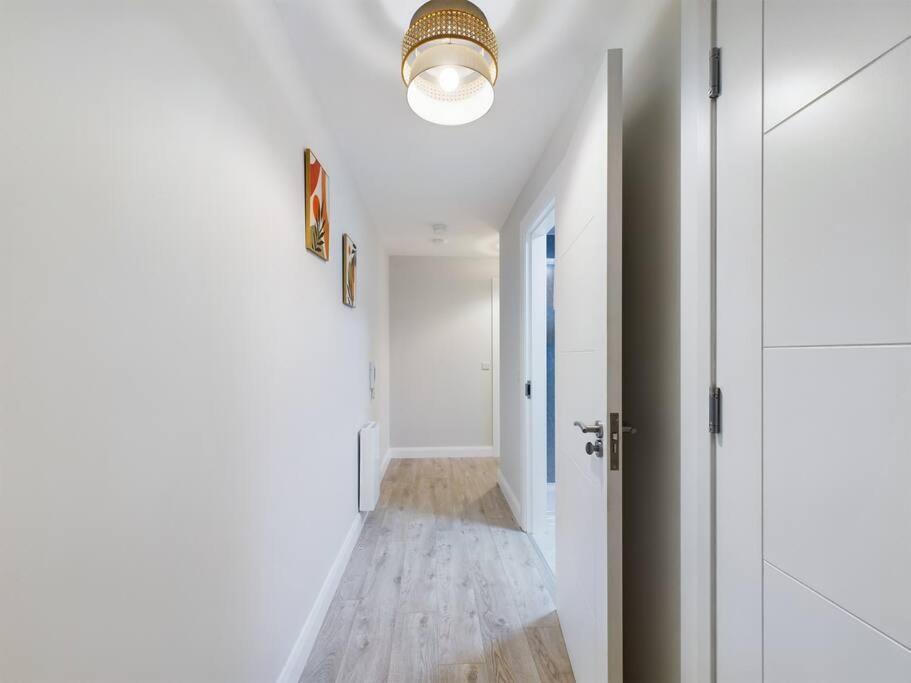 Contemporary 2-Bedroom Apartment Μπέλφαστ Εξωτερικό φωτογραφία