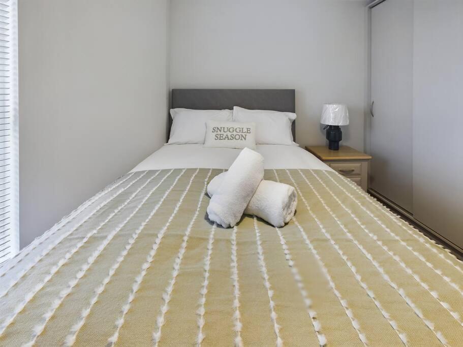 Contemporary 2-Bedroom Apartment Μπέλφαστ Εξωτερικό φωτογραφία